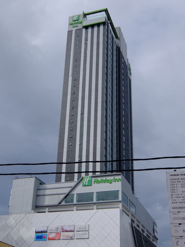 Holiday Inn Johor Bahru City Centre as a representative JB hotel transfer destination
