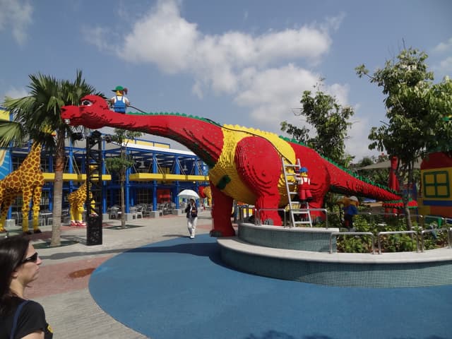 Legoland Malaysia for family private MPV transfer from Singapore