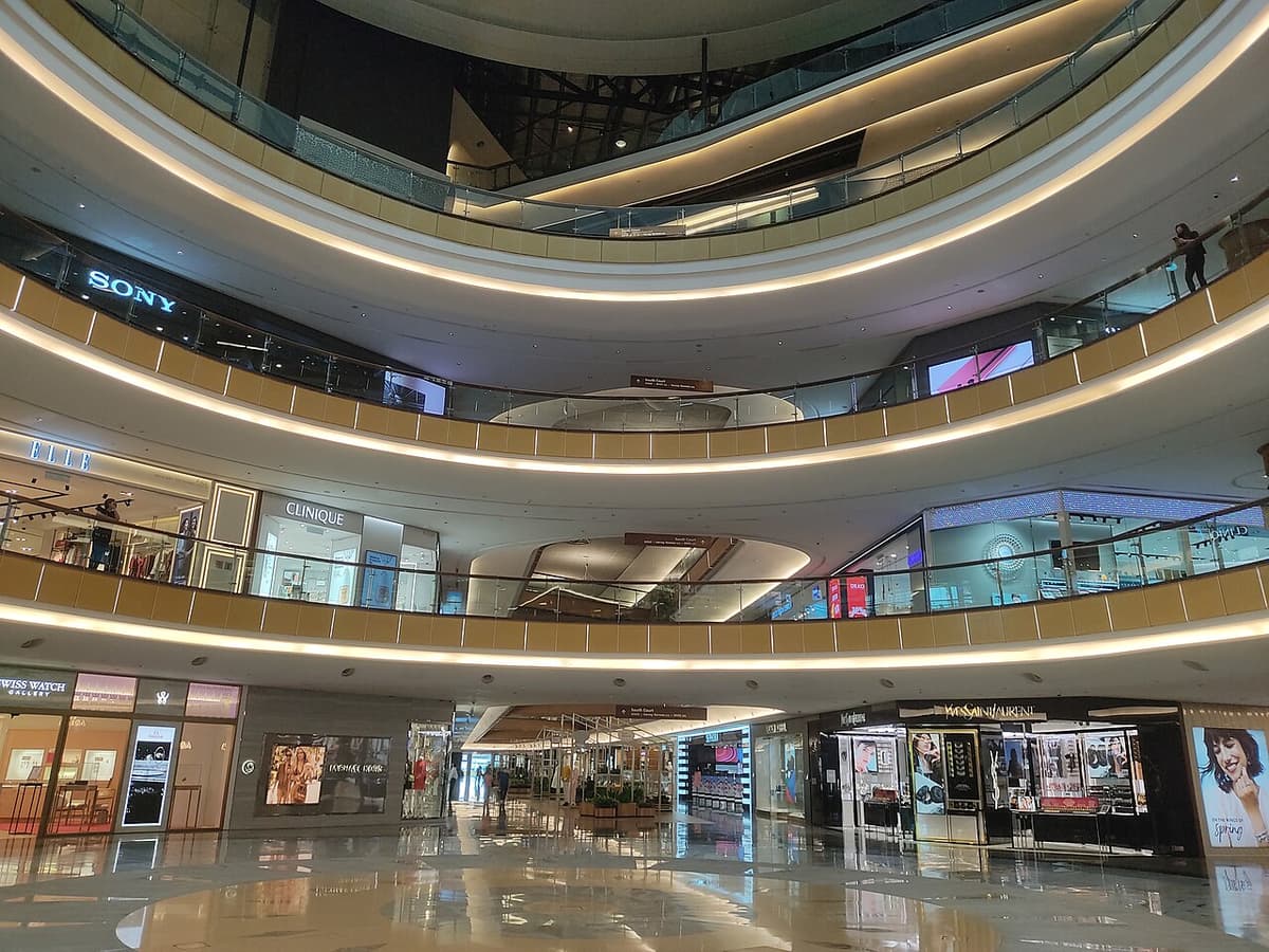 Mid Valley Southkey新加坡到JB私人MPV目的地
